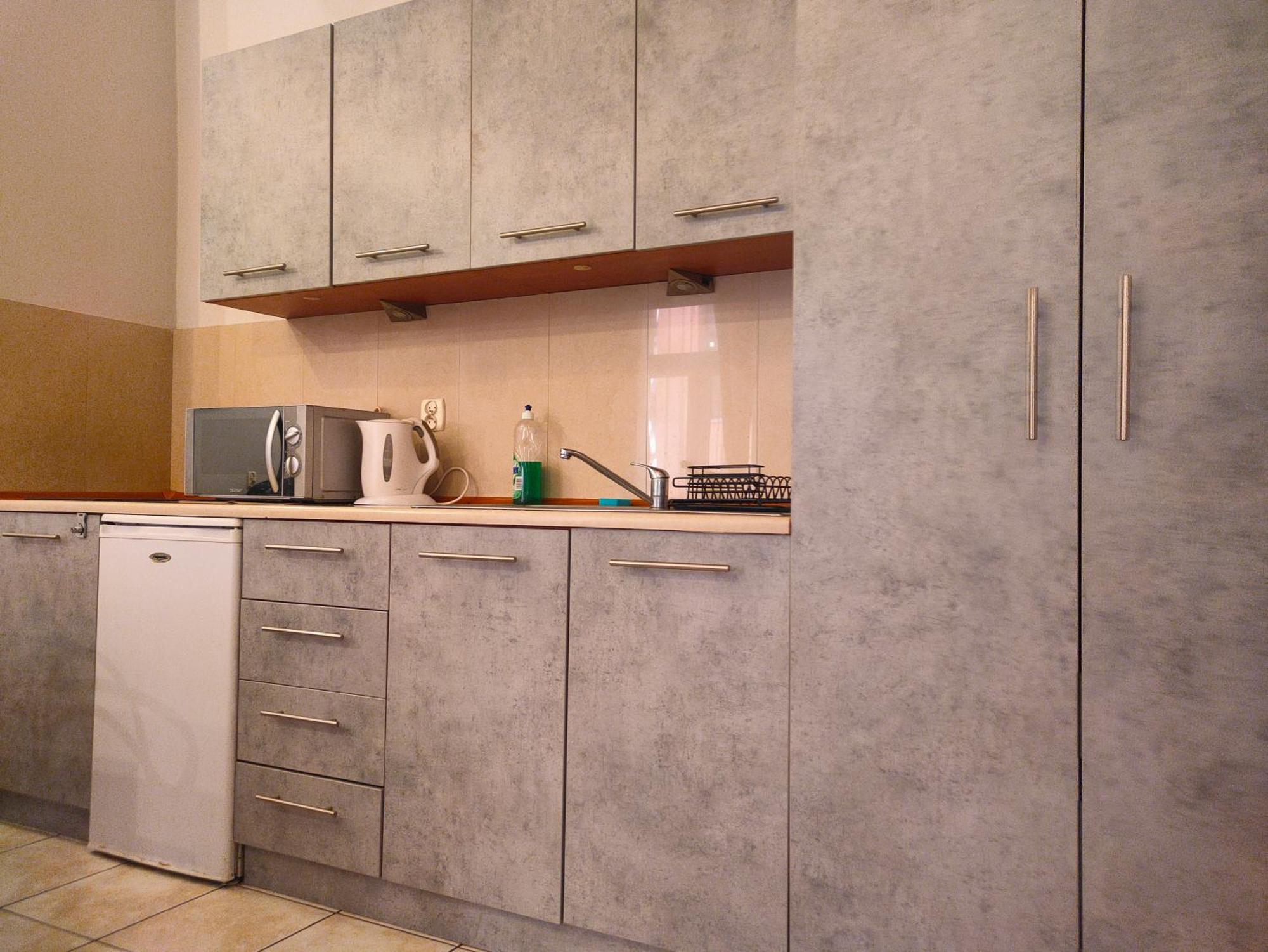 Apartament Izaaka Красков Екстериор снимка